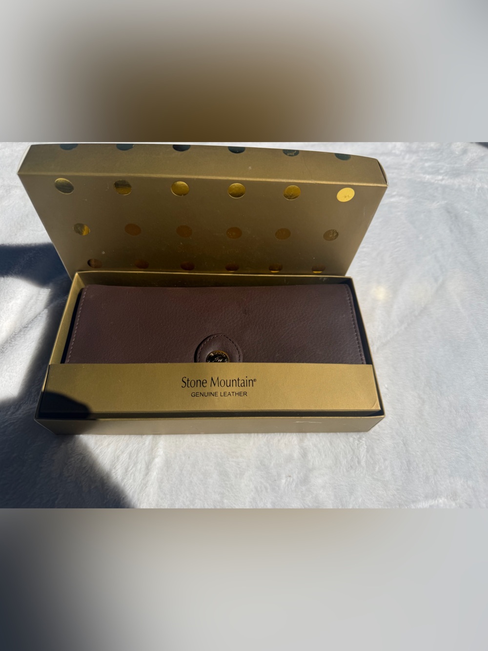 Stone Mountain Leather Trifold Clutch Wallet Flap Brown New In Gift Box NWT